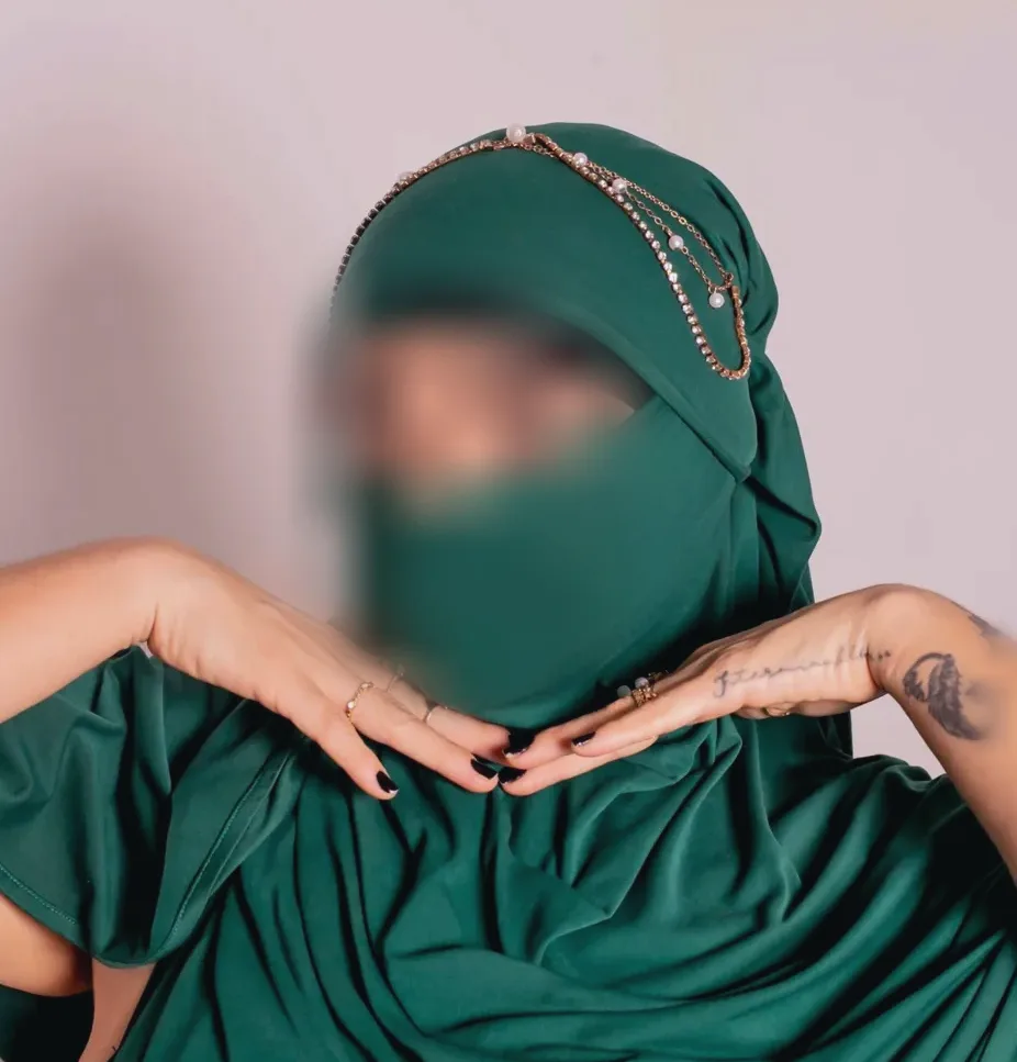 Fatma, 37